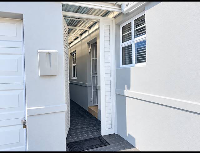 3 BEDROOM APARTMENT FOR SALE IN LAGUNA SANDS
